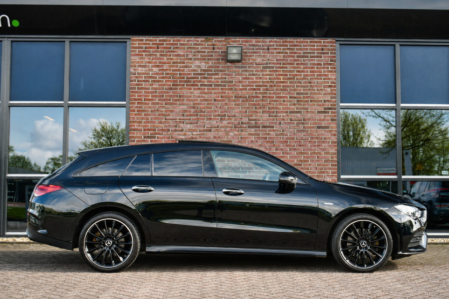 Mercedes-Benz CLA-Klasse Shooting Brake 250 e AMG Pano 360-cam Night 19inch