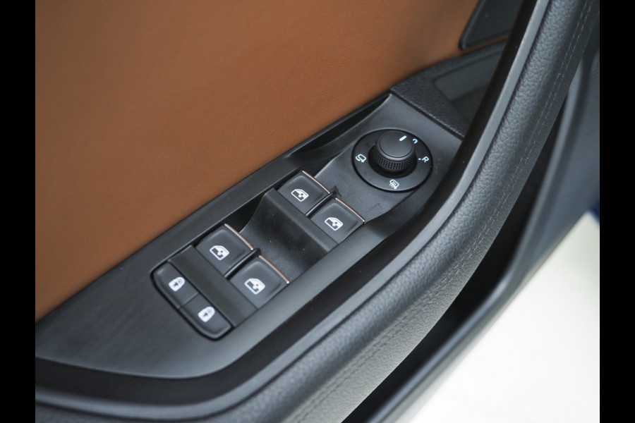Škoda Superb Combi 1.4 TSI iV Laurin & Klement | Leder | Canton | Adaptive Cruise | Keyless | Memory | Stoelkoeling | Carplay
