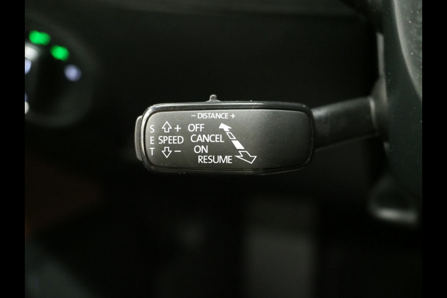 Škoda Superb Combi 1.4 TSI iV Laurin & Klement | Leder | Canton | Adaptive Cruise | Keyless | Memory | Stoelkoeling | Carplay