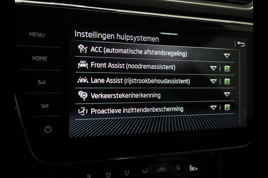 Škoda Superb Combi 1.4 TSI iV Laurin & Klement | Leder | Canton | Adaptive Cruise | Keyless | Memory | Stoelkoeling | Carplay