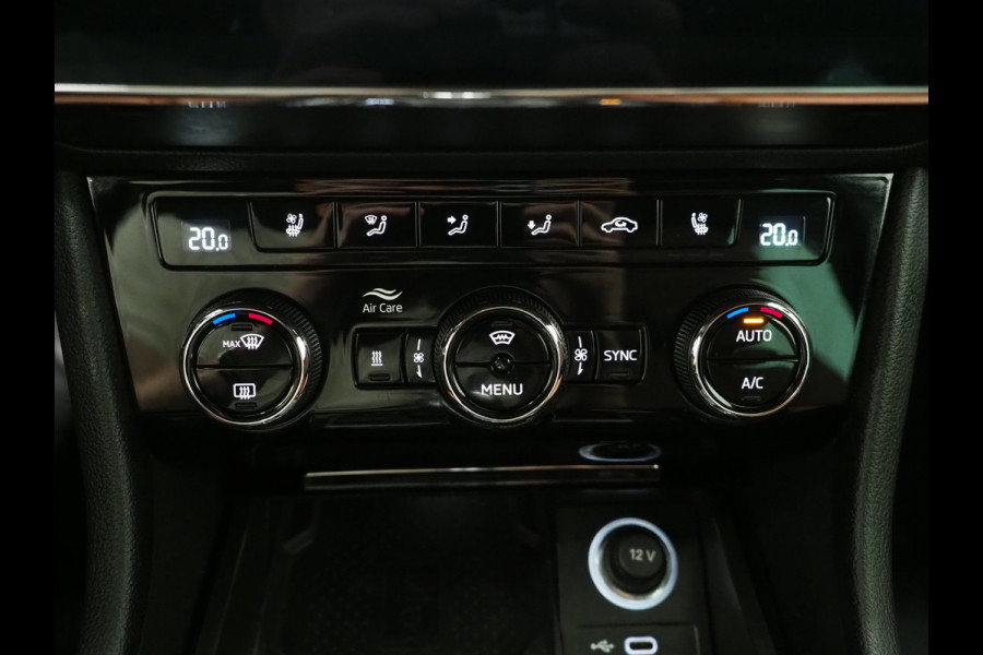 Škoda Superb Combi 1.4 TSI iV Laurin & Klement | Leder | Canton | Adaptive Cruise | Keyless | Memory | Stoelkoeling | Carplay