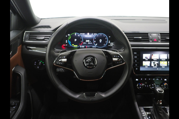Škoda Superb Combi 1.4 TSI iV Laurin & Klement | Leder | Canton | Adaptive Cruise | Keyless | Memory | Stoelkoeling | Carplay