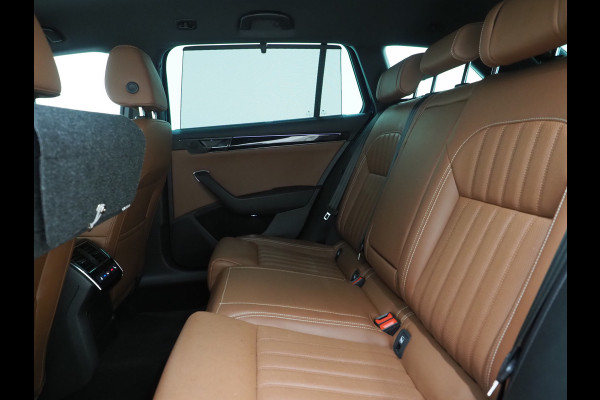 Škoda Superb Combi 1.4 TSI iV Laurin & Klement | Leder | Canton | Adaptive Cruise | Keyless | Memory | Stoelkoeling | Carplay