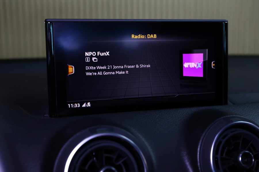 Audi Q2 35 TFS S line Edition VIRTUAL NAVI CRUISE S-TRONIC CAMERA PDC KEYLESS '20