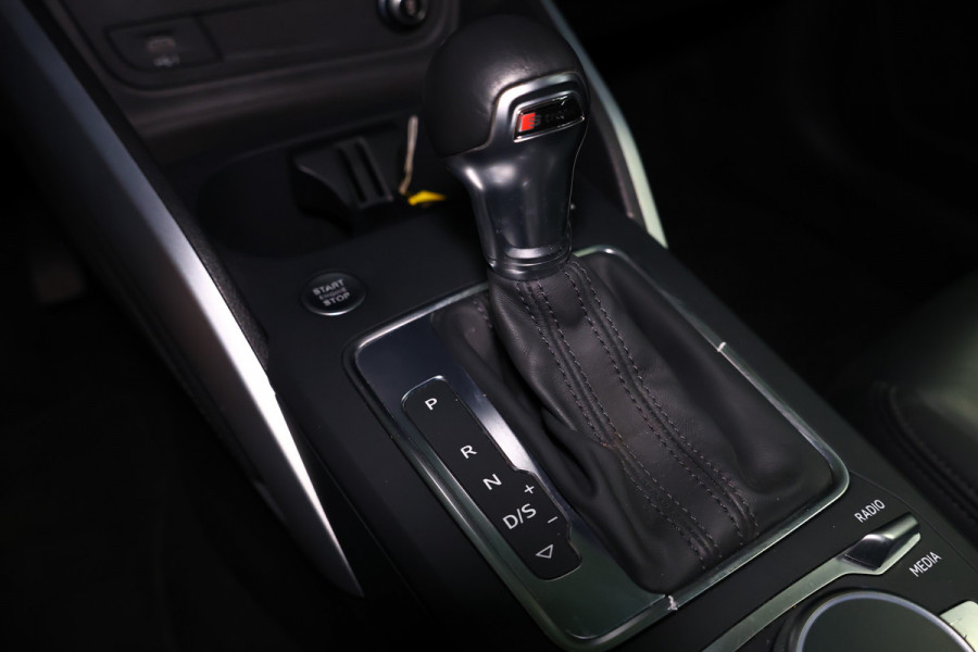 Audi Q2 35 TFS S line Edition VIRTUAL NAVI CRUISE S-TRONIC CAMERA PDC KEYLESS '20