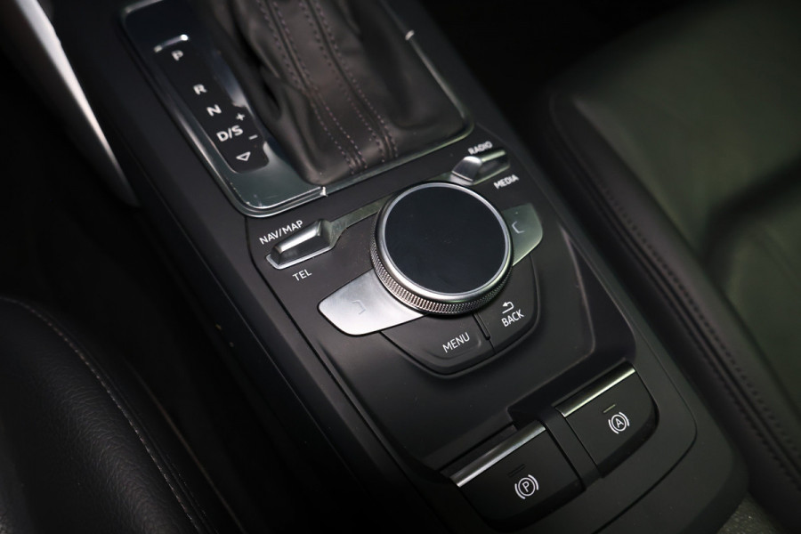 Audi Q2 35 TFS S line Edition VIRTUAL NAVI CRUISE S-TRONIC CAMERA PDC KEYLESS '20