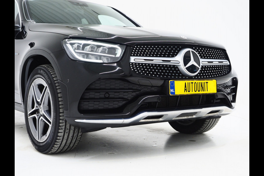 Mercedes-Benz GLC Coupé 300e 4MATIC AMG | Leder/Alcantara | Camera | Stoelverwarming | Sportstuur | Cruise | DAB | Carplay