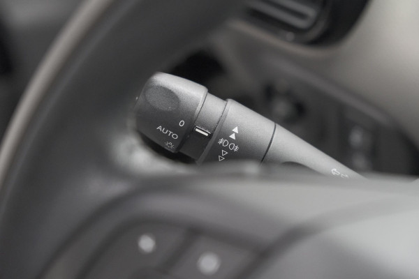 Citroën C4 Cactus PureTech 82 One-Tone | Camera | Navigatie | Parkeersensoren
