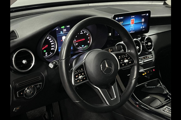 Mercedes-Benz GLC 200 4MATIC Advantage Trekhaak | Cruise control | Stoelverwarming | Carplay | 20" wielen | Achteruitrij camera | Leder