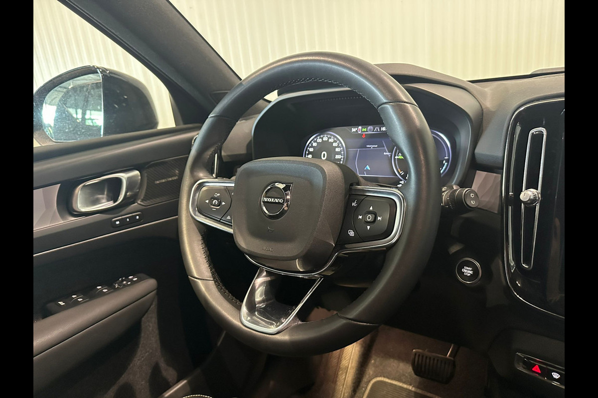 Volvo XC40 T5 Aut. Plug-in Hybrid Ultimate Dark ACC Leder Parkeercamera 262pk