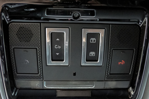 Land Rover Range Rover Velar 2.0 P400e S | Pano |HUD| 360°|Meridian|Elekt. Verst. Stoelen