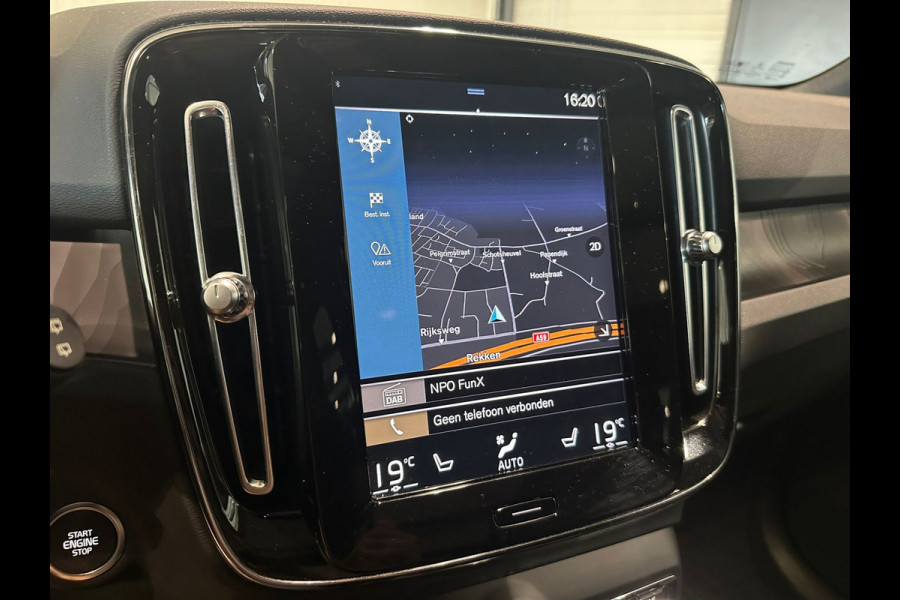 Volvo XC40 T5 Aut. Plug-in Hybrid Ultimate Dark ACC Leder Parkeercamera 262pk