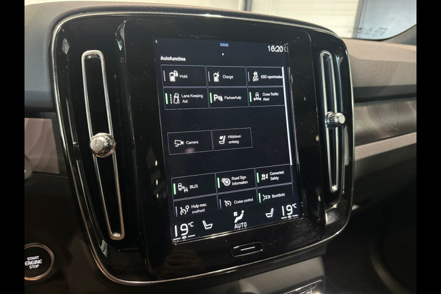 Volvo XC40 T5 Aut. Plug-in Hybrid Ultimate Dark ACC Leder Parkeercamera 262pk