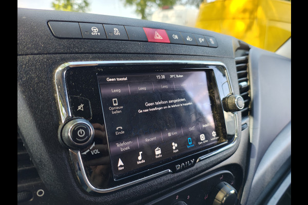 Iveco Daily 35C16H 2.3 410 Automaat Meubelbak 3-Persoons Euro 6 Camera Navi Bluetooth Airco Cruise Control Led Lat om Lat betimmering Achterdeuren 1e Eigenaar Toegestane max. massa voertuig 3500 kg