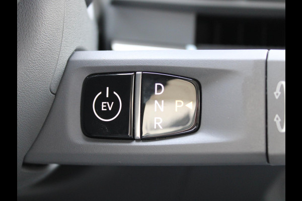 Kia EV3 Plus Advanced 81.4 kWh | STOEL EN STUURVERWARMING | 19 INCH LMV | DODEHOEK DETECTIE |