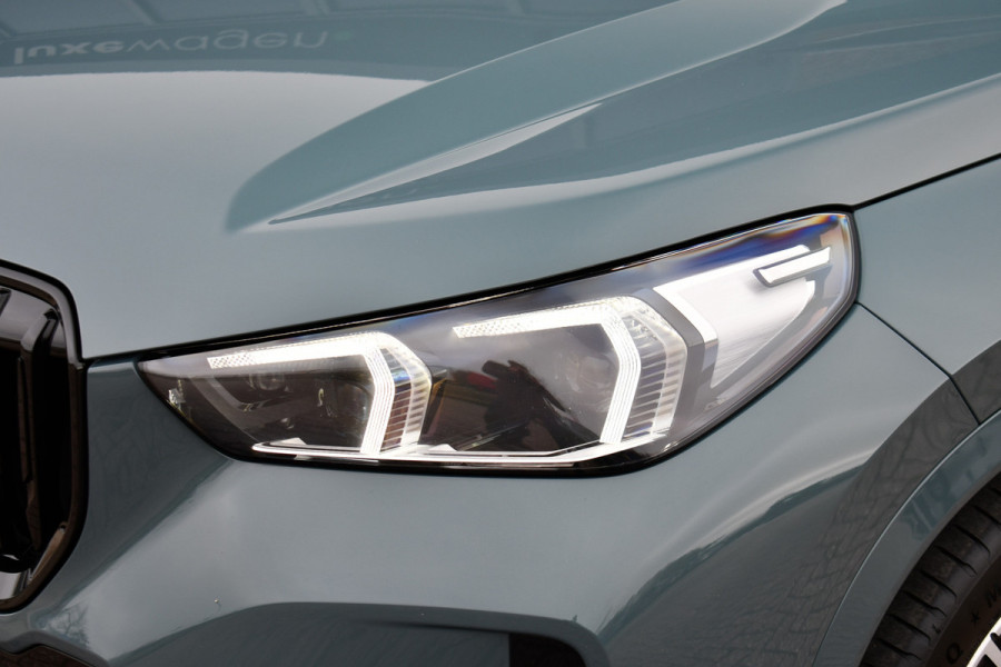 BMW X1 xDrive25e M-Sport Premium 18inch Leder Camera ACC-voorbereiding