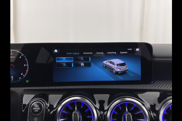 Mercedes-Benz A-Klasse 180 d Advantage (INCL-BTW) *PANO | LEATHER-FABRIC | WIDE-DIGICOCKPIT | AMBIENT-LIGHT | FULL-LED | SURROUND-VIEW | NAVI-FULLMAP | CARBON-INLAY | HEATED-SPORTSEATS | 17''ALU*