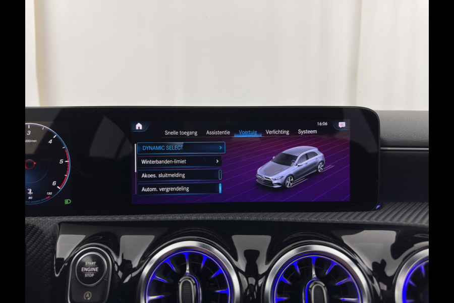 Mercedes-Benz A-Klasse 180 d Advantage (INCL-BTW) *PANO | LEATHER-FABRIC | WIDE-DIGICOCKPIT | AMBIENT-LIGHT | FULL-LED | SURROUND-VIEW | NAVI-FULLMAP | CARBON-INLAY | HEATED-SPORTSEATS | 17''ALU*