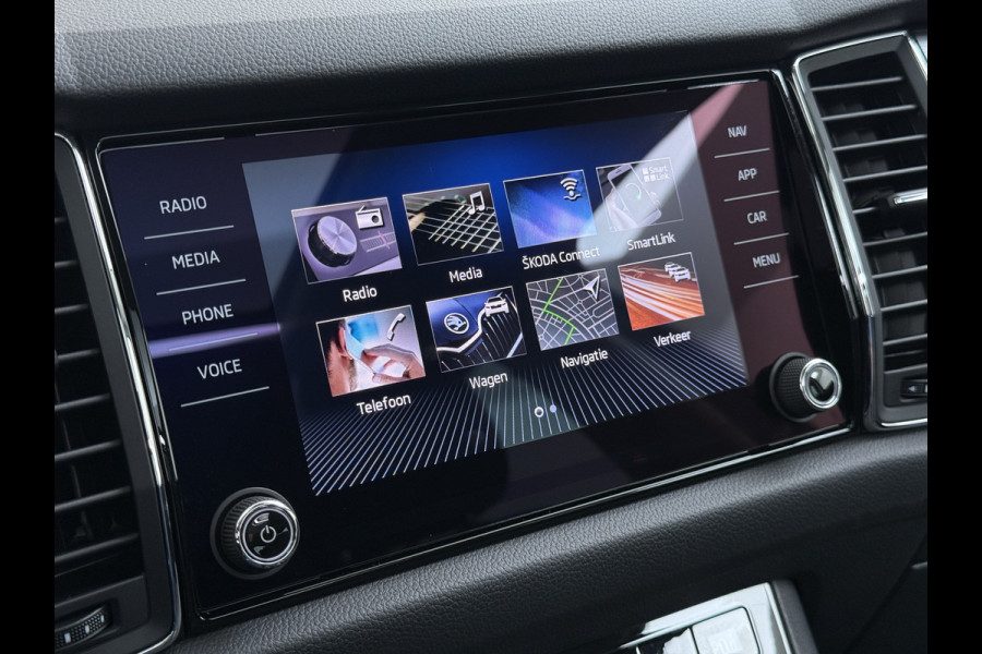 Škoda Kodiaq 1.5TSI Autom. Trekhaak Adap.Cruise Panoramadak Virtual Cockpit Camera Canton®-Audio Stoelverwarming 3-Zone Ecc Navi Apple Carpla Led Lmv Bluetooth Isofix Regen-Lichtsensor 1.800KG Trekgewicht Zeer Complete Auto
