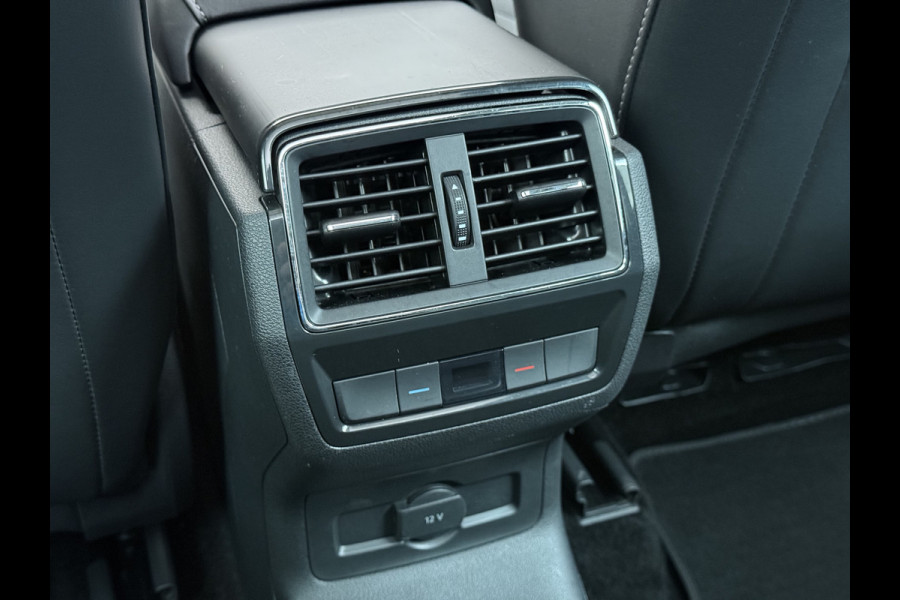 Škoda Kodiaq 1.5TSI Autom. Trekhaak Adap.Cruise Panoramadak Virtual Cockpit Camera Canton®-Audio Stoelverwarming 3-Zone Ecc Navi Apple Carpla Led Lmv Bluetooth Isofix Regen-Lichtsensor 1.800KG Trekgewicht Zeer Complete Auto