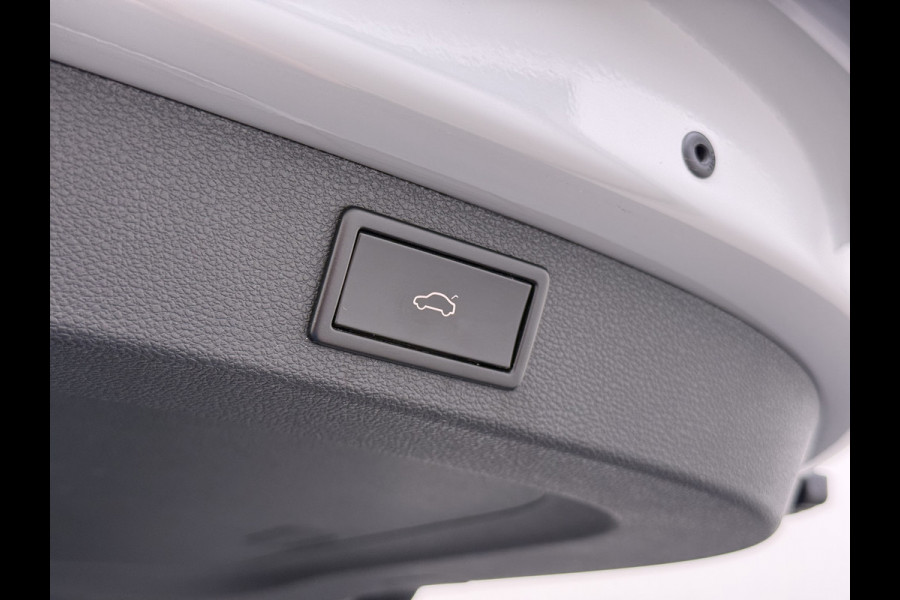 Škoda Kodiaq 1.5TSI Autom. Trekhaak Adap.Cruise Panoramadak Virtual Cockpit Camera Canton®-Audio Stoelverwarming 3-Zone Ecc Navi Apple Carpla Led Lmv Bluetooth Isofix Regen-Lichtsensor 1.800KG Trekgewicht Zeer Complete Auto