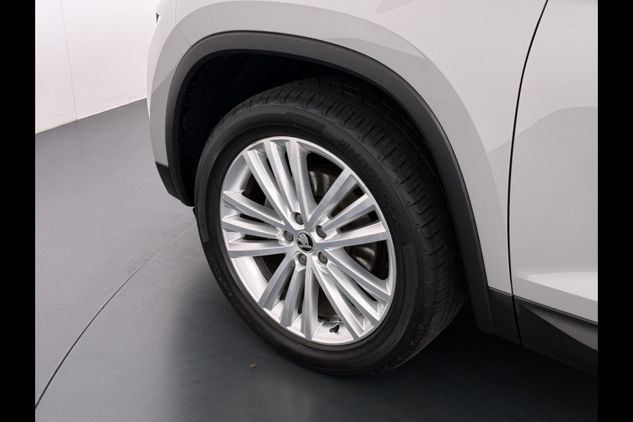 Škoda Kodiaq 1.5TSI Autom. Trekhaak Adap.Cruise Panoramadak Virtual Cockpit Camera Canton®-Audio Stoelverwarming 3-Zone Ecc Navi Apple Carpla Led Lmv Bluetooth Isofix Regen-Lichtsensor 1.800KG Trekgewicht Zeer Complete Auto