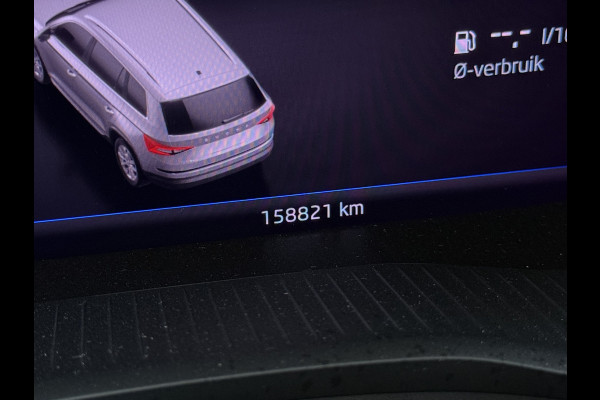 Škoda Kodiaq 1.5TSI Autom. Trekhaak Adap.Cruise Panoramadak Virtual Cockpit Camera Canton®-Audio Stoelverwarming 3-Zone Ecc Navi Apple Carpla Led Lmv Bluetooth Isofix Regen-Lichtsensor 1.800KG Trekgewicht Zeer Complete Auto
