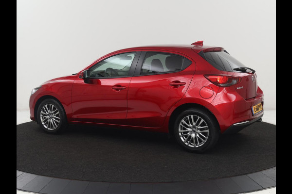Mazda 2 1.5 Skyactiv-G Luxury | Stoel en stuurverwarming | Cruise control | Parkeersensoren | DAB | LM| Stoel en stuurverwarming | Cruise control | Parkeersensoren | DAB | LM
