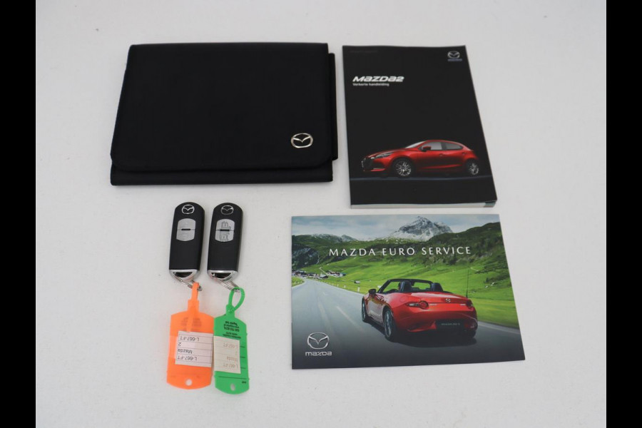 Mazda 2 1.5 Skyactiv-G Luxury | Stoel en stuurverwarming | Cruise control | Parkeersensoren | DAB | LM| Stoel en stuurverwarming | Cruise control | Parkeersensoren | DAB | LM