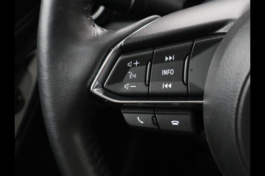 Mazda 2 1.5 Skyactiv-G Luxury | Stoel en stuurverwarming | Cruise control | Parkeersensoren | DAB | LM| Stoel en stuurverwarming | Cruise control | Parkeersensoren | DAB | LM