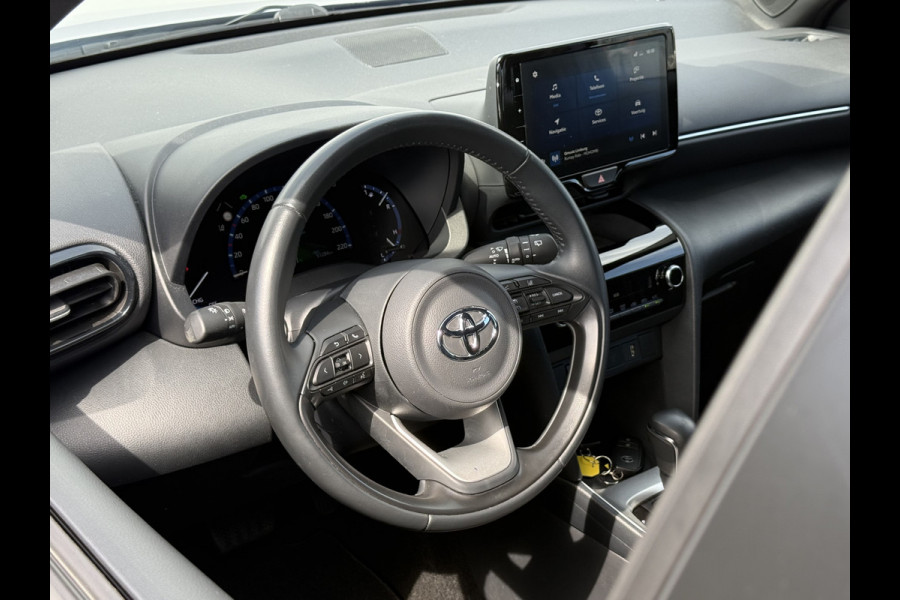 Toyota Yaris Cross 1.5 Hybrid Business Plus | Navi | ACC | Camera | Keyless | LED