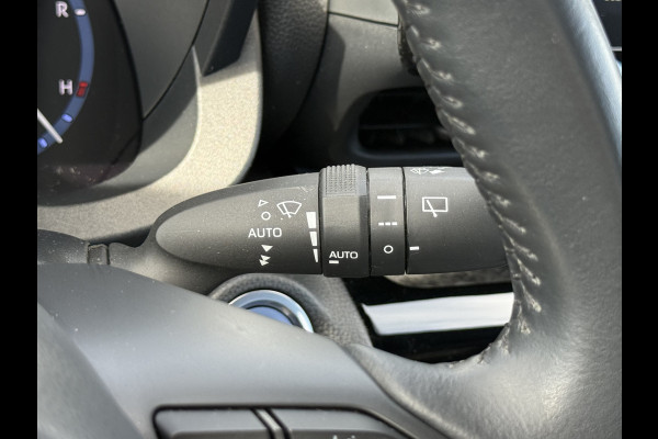 Toyota Yaris Cross 1.5 Hybrid Business Plus | Navi | ACC | Camera | Keyless | LED