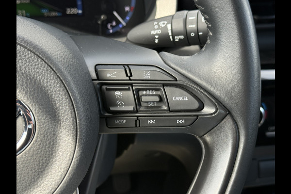 Toyota Yaris Cross 1.5 Hybrid Business Plus | Navi | ACC | Camera | Keyless | LED