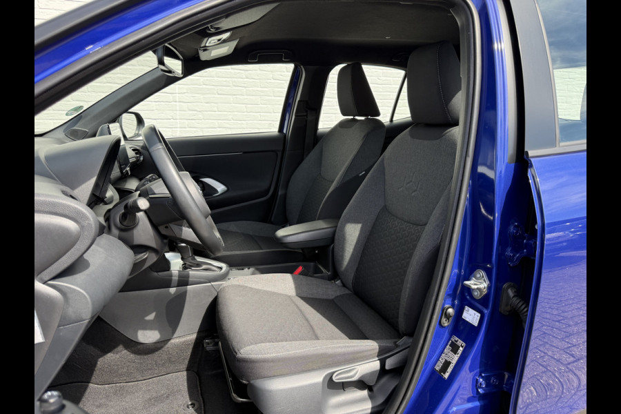 Toyota Yaris Cross 1.5 Hybrid Business Plus | Navi | ACC | Camera | Keyless | LED