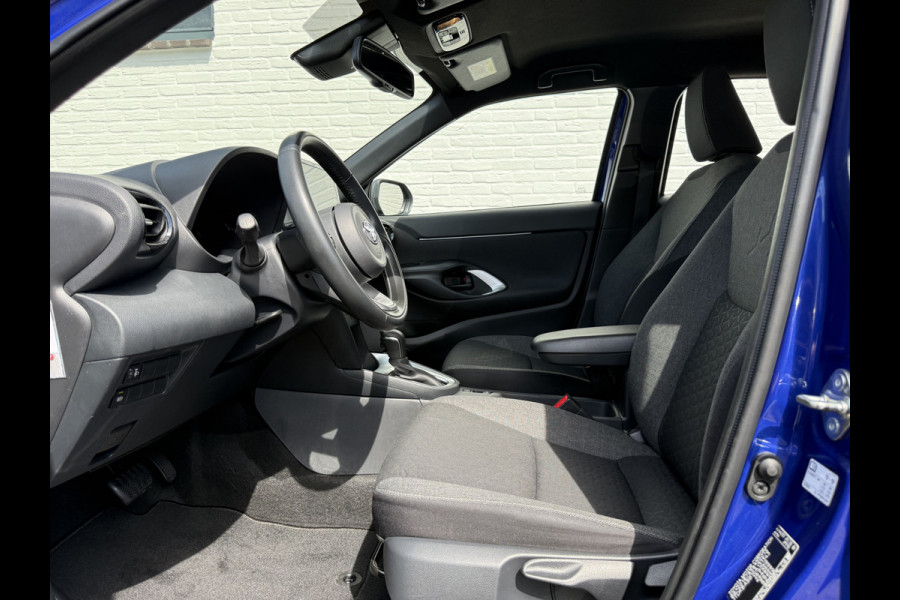Toyota Yaris Cross 1.5 Hybrid Business Plus | Navi | ACC | Camera | Keyless | LED