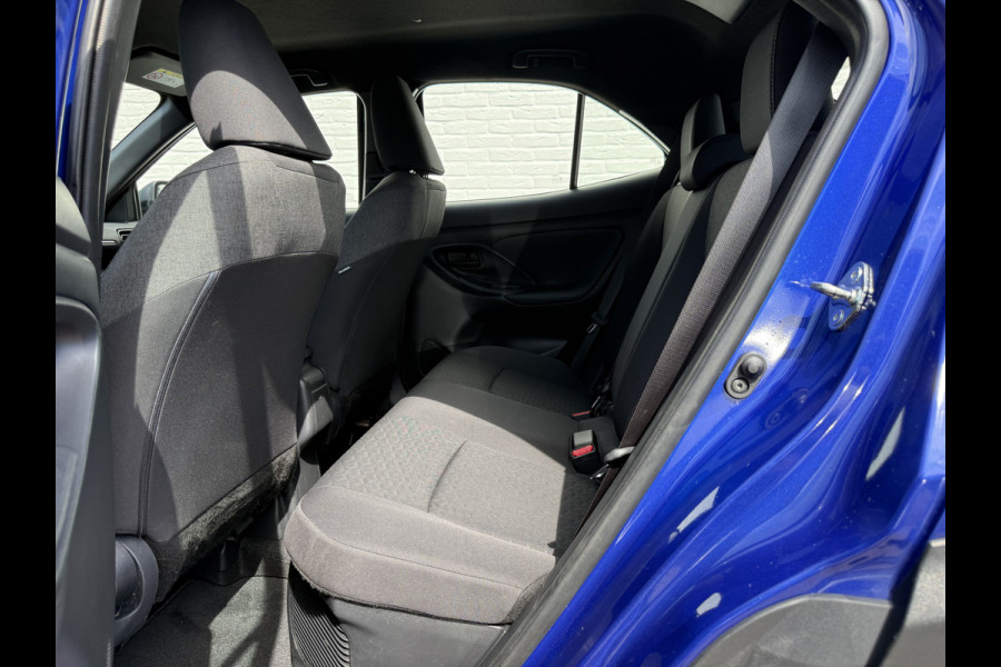 Toyota Yaris Cross 1.5 Hybrid Business Plus | Navi | ACC | Camera | Keyless | LED