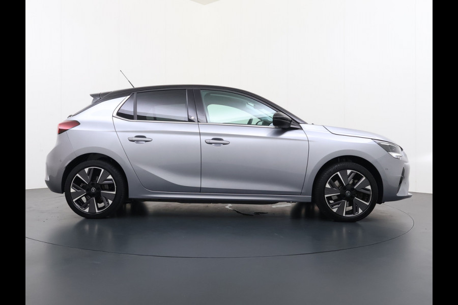 Opel CORSA-E Elegance 50kWh SOH 92% 3-Fase Adap.Cruise Stoel+Stuurverwarming 360°Camera Apple Carplay Android Auto Navi Ecc Pdc Lmv 17" Led Privacy Glas Bluetooth Regen-Lichtsensor Lane Assist Isofix Origineel Nederlandse Auto