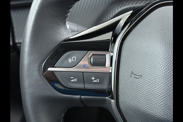 Peugeot e-2008 EV Allure Pack 50kWh SOH 95% 3-Fase 360°Camera 3D-Navi Apple Carplay Android Auto Ecc Cruise Control Pdc Keyless Privacy Glas Lmv Led DAB+ Bluetooth Lane Assist Isofix Rijstrooksensor Origineel Nederlandse Auto