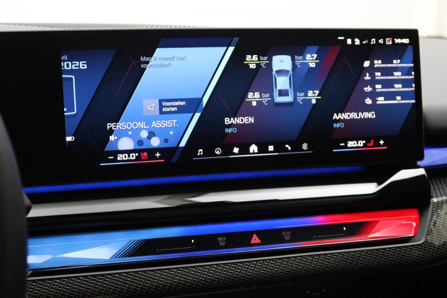 BMW M5 Touring 728 PK PHEV, M-Drivers Pack, Panoramadak, B&W Sound, Trekhaak, Carbon Int, Driv. Ass. Prof, Comfort Pack