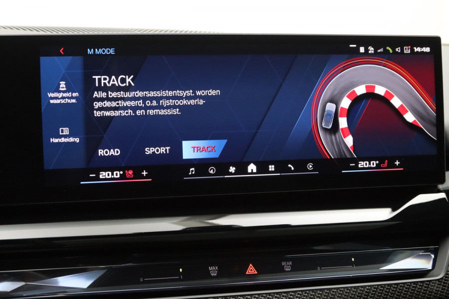 BMW M5 Touring 728 PK PHEV, M-Drivers Pack, Panoramadak, B&W Sound, Trekhaak, Carbon Int, Driv. Ass. Prof, Comfort Pack