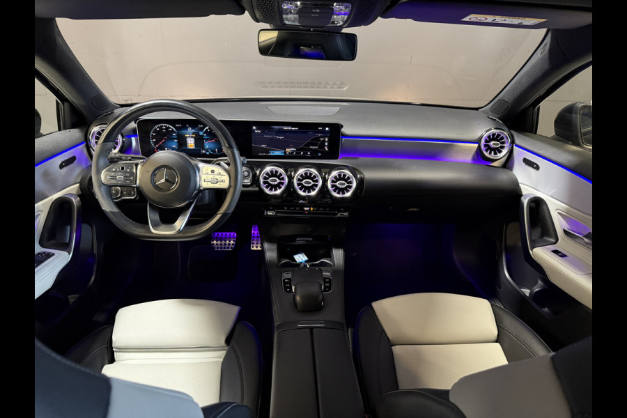 Mercedes-Benz A-Klasse 180 Business Solution AMG | Sfeerverlichting | Leder | Stoelverwarming