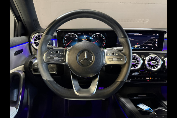 Mercedes-Benz A-Klasse 180 Business Solution AMG | Sfeerverlichting | Leder | Stoelverwarming
