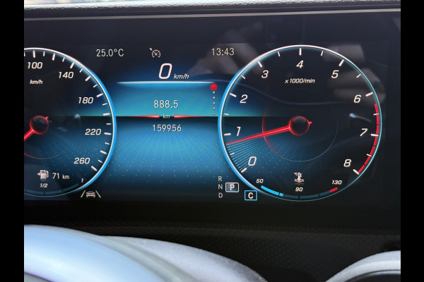 Mercedes-Benz A-Klasse 180 Business Solution AMG | Sfeerverlichting | Leder | Stoelverwarming