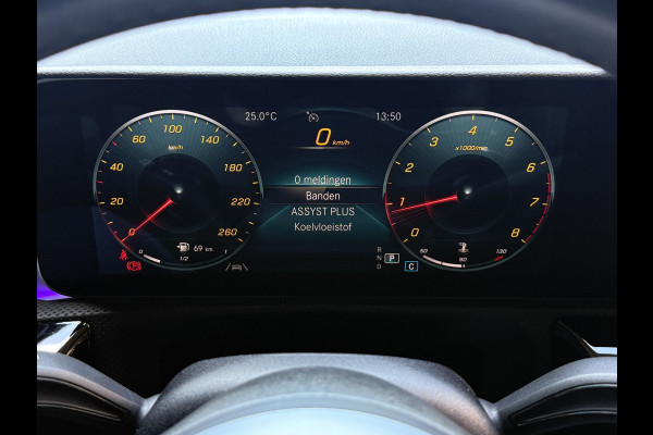 Mercedes-Benz A-Klasse 180 Business Solution AMG | Sfeerverlichting | Leder | Stoelverwarming