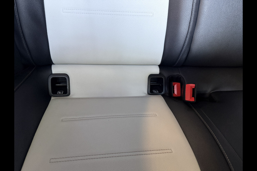 Mercedes-Benz A-Klasse 180 Business Solution AMG | Sfeerverlichting | Leder | Stoelverwarming