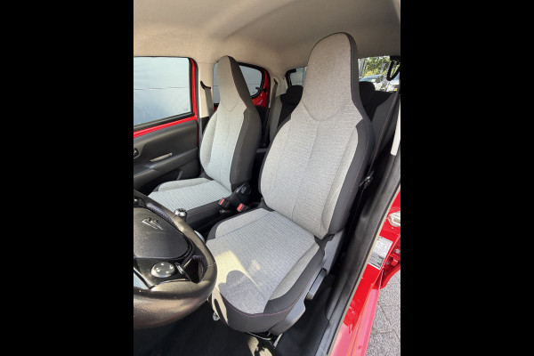 Citroën C1 1.0 VTi Feel (Camera - Navigatie via APP - Apple Carplay/Android Auto - Airco - DAB - Two TOne