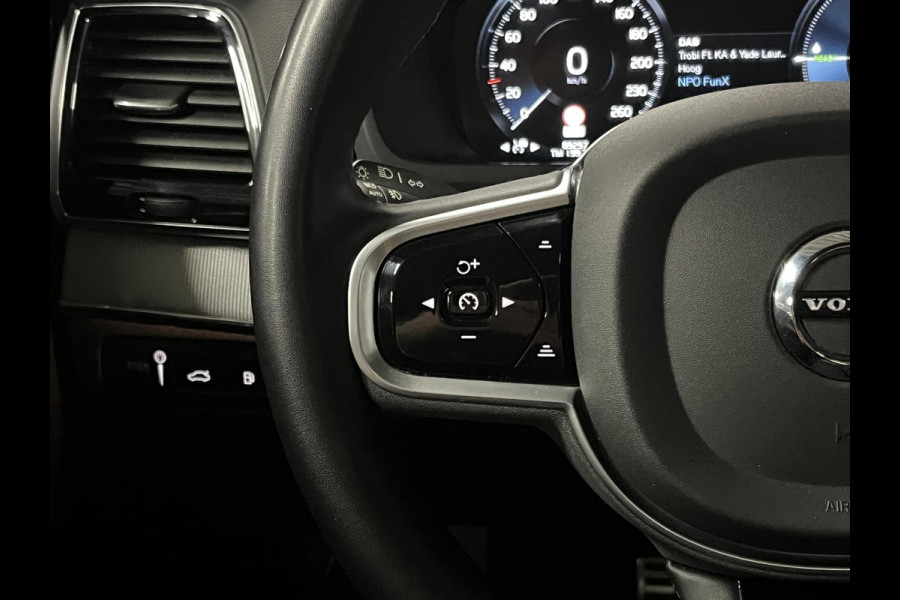 Volvo XC90 2.0 T8 Recharge AWD R-Design *long range* Luchtvering | Trekhaak | Open dak | Adapt. cruise | Stoel-/stuurverwarming | 360 camera | Stoelventilatie | 22" wielen