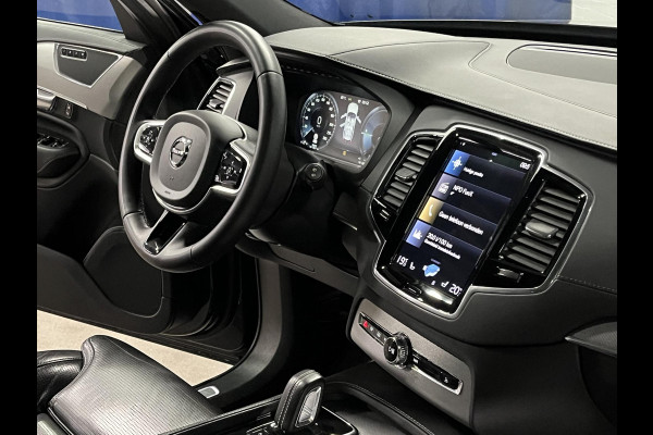 Volvo XC90 2.0 T8 Recharge AWD R-Design *long range* Luchtvering | Trekhaak | Open dak | Adapt. cruise | Stoel-/stuurverwarming | 360 camera | Stoelventilatie | 22" wielen