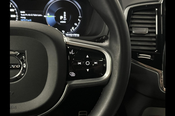 Volvo XC90 2.0 T8 Recharge AWD R-Design *long range* Luchtvering | Trekhaak | Open dak | Adapt. cruise | Stoel-/stuurverwarming | 360 camera | Stoelventilatie | 22" wielen