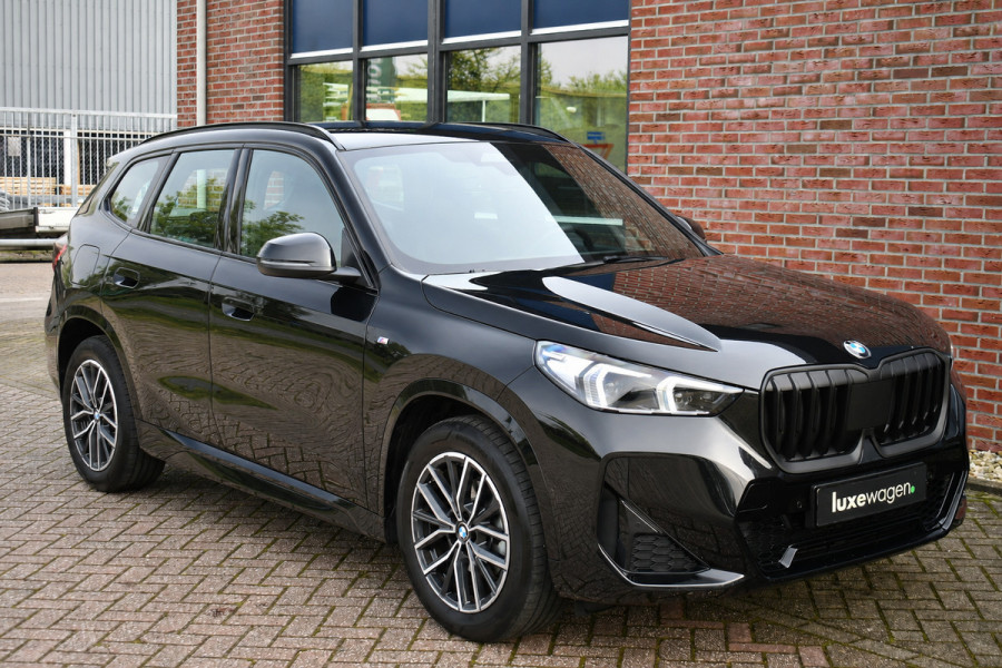 BMW X1 sDrive18i M-Sport Camera ACC-voorber Shadowline Adp-onderstel
